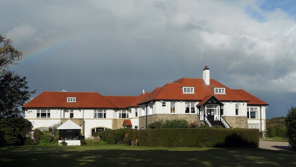 Royal County Down clubhouse.jpg